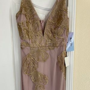 Textured embroidered with gold leaves Soieblu dress brand new